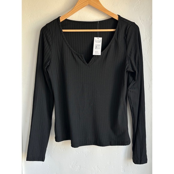 Cupshe Tops - New Women's Onyx Split Neck Long Sleeve Tee Black Ribbed Top Size Large Goth